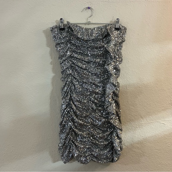 Zara Limited Edition Sequin Strapless mini dress Size: XS - Picture 7 of 9